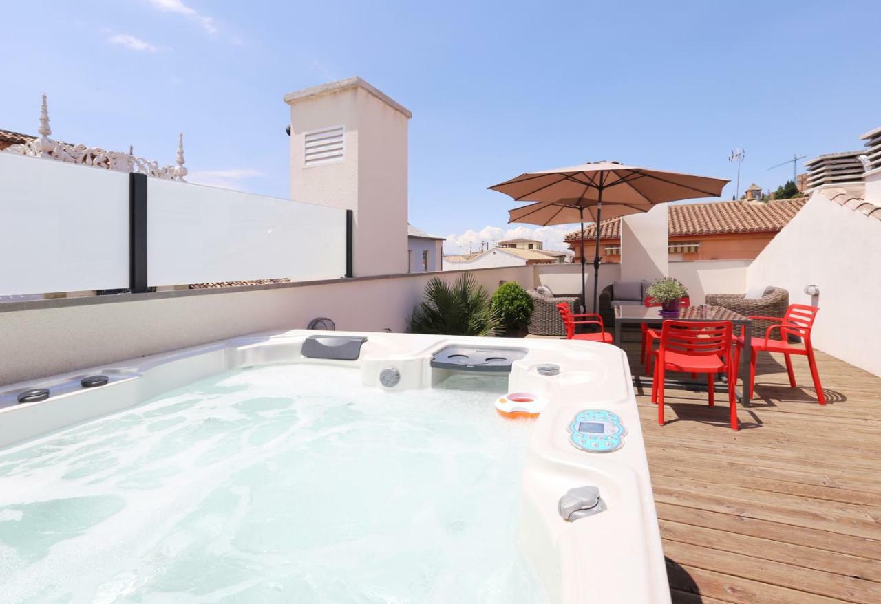 Apartamento De Diseno Con Jacuzzi Privado Granada Kültér fotó